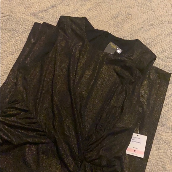 Taylor Jersey Ruched Dress - Picture 3 of 5